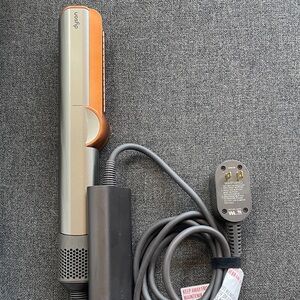 Dyson Airstrait - purchased NEW